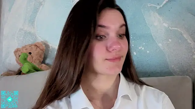 Snapshot of chloemilka chatting on 05-29-26, 06:28 chloemilka online show from 05-29-26, 06:28