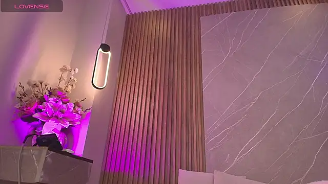 biancaa 18 online show from 07-06-26, 07:38