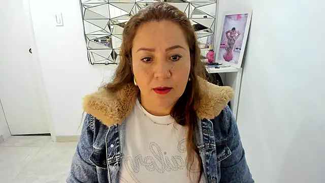 camixxx m online show from 04-12-26, 01:27