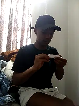 Snapshot of KinkyJ_ chatting on 09-21-25, 11:23 KinkyJ online show from 09-21-25, 11:23