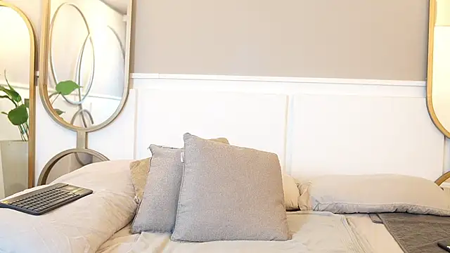 Ethan occonor online show from 04-12-26, 05:51