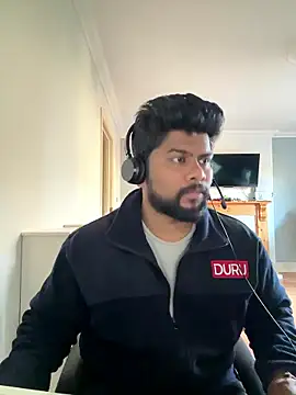 Snapshot of CrazyShashank chatting on 01-13-26, 10:31 CrazyShashank online show from 01-13-26, 10:31