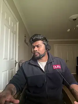 Snapshot of CrazyShashank chatting on 03-10-26, 10:42 CrazyShashank online show from 03-10-26, 10:42