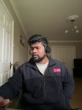 Snapshot of CrazyShashank chatting on 03-18-26, 08:50 CrazyShashank online show from 03-18-26, 08:50