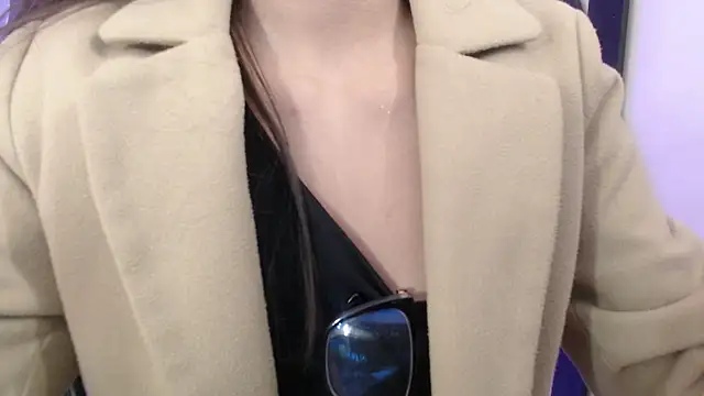 aleesha cameron02 online show from 12-22-25, 07:11