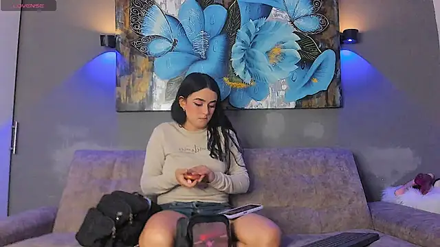 elizabeth lamer online show from 04-10-26, 01:11