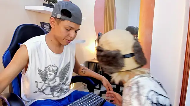 Enrrixxx  online show from 10-16-25, 01:06