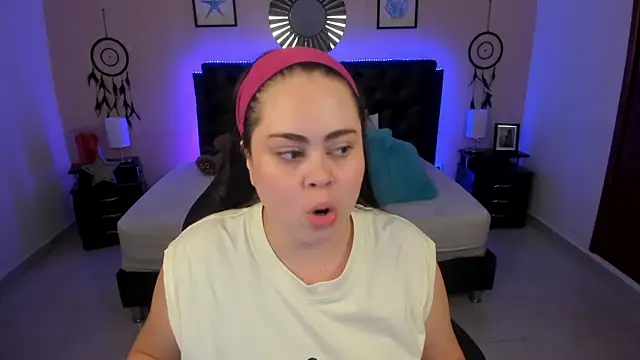 LolaVillalobos online show from 03-26-26, 12:22