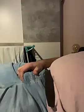 Lars2306 online show from 12-01-25, 02:33