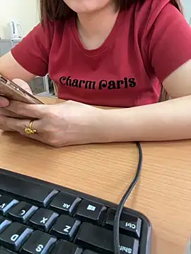 PhuongNhi21 online show from 09-15-25, 01:49