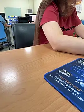 PhuongNhi21 online show from 10-13-25, 12:43