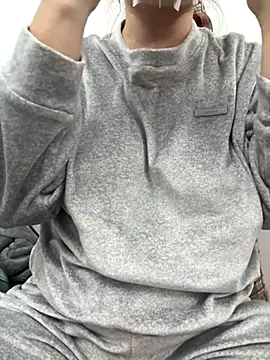 PhuongNhi21 online show from 11-28-25, 02:42