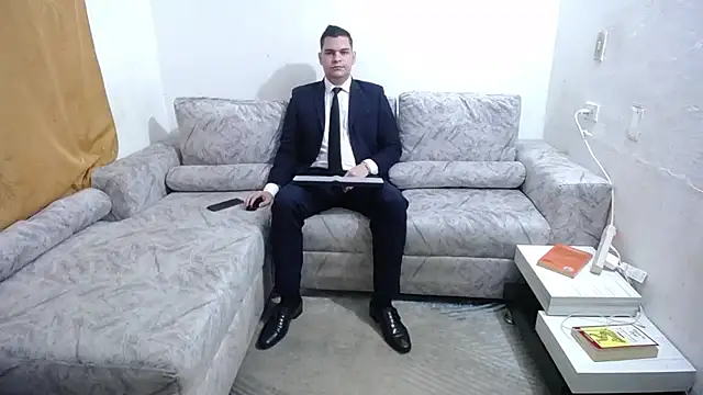 Victor Maitland online show from 11-14-25, 03:38