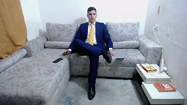 Victor Maitland online show from 01-13-26, 03:45