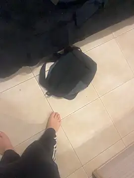 Snapshot of Mbidee chatting on 02-14-26, 12:29 Mbidee online show from 02-14-26, 12:29