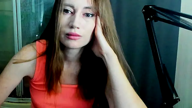 Snapshot of JessFoxxx chatting on 07-12-26, 02:35 JessFoxxx online show from 07-12-26, 02:35