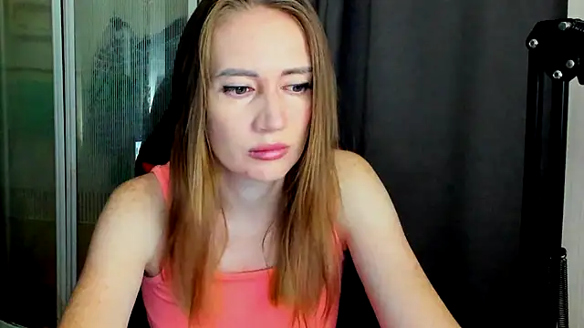 Snapshot of JessFoxxx chatting on 07-14-26, 03:11 JessFoxxx online show from 07-14-26, 03:11