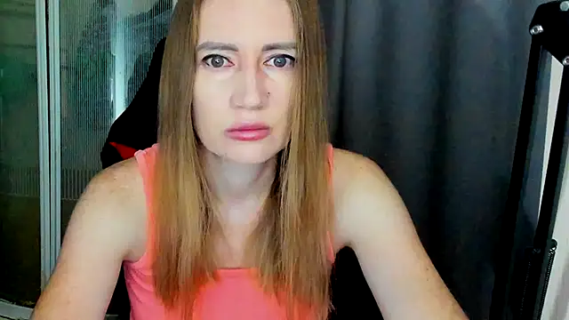 Snapshot of JessFoxxx chatting on 07-28-26, 02:40 JessFoxxx online show from 07-28-26, 02:40