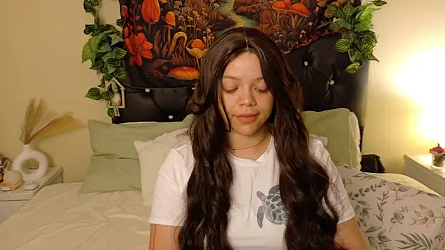 Amanda sweet online show from 10-21-25, 01:34