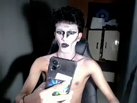 kenbigcockxx online show from 11-05-25, 05:02