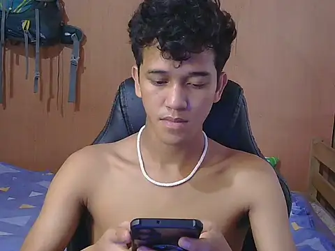 kenbigcockxx online show from 12-23-25, 02:31