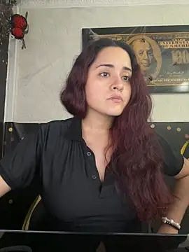 candy  fox  online show from 10-10-25, 08:41