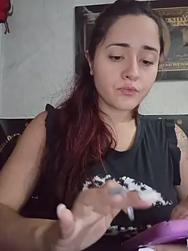 candy  fox  online show from 10-11-25, 12:58