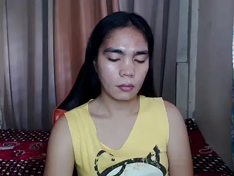 Snapshot of Simple_Martina chatting on 09-24-25, 01:20 Simple Martina online show from 09-24-25, 01:20
