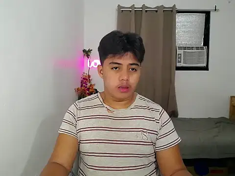 Hugecock2hundle intown online show from 11-07-25, 02:17