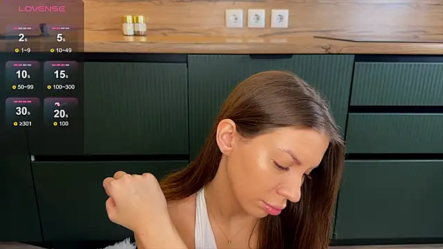 Rebel Angel  online show from 12-19-25, 01:51