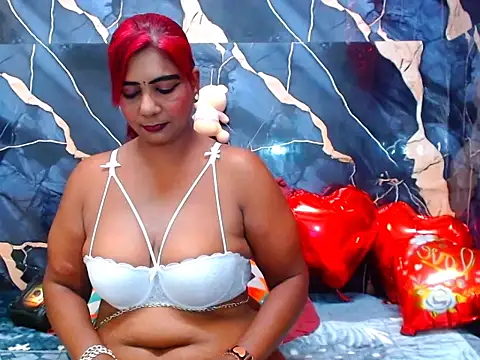 Snapshot of indianerotica69 chatting on 06-14-26, 05:15 indianerotica69 online show from 06-14-26, 05:15