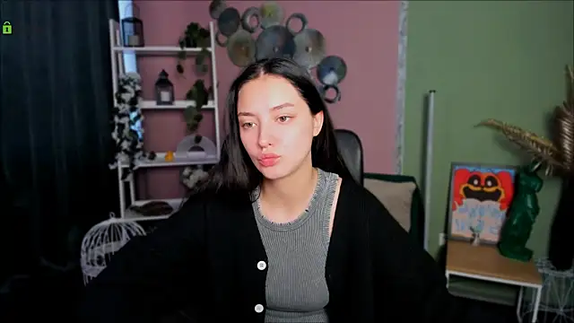 Snapshot of miki-niki chatting on 09-09-25, 06:13 miki-niki online show from 09-09-25, 06:13