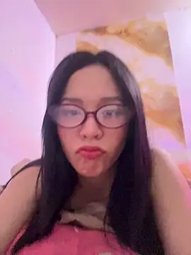 Snapshot of fuckingtwerk69 chatting on 11-18-25, 09:14 fuckingtwerk69 online show from 11-18-25, 09:14