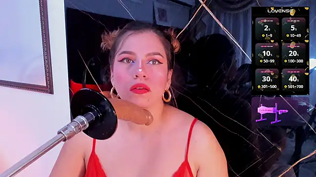 Snapshot of abby_blond_ chatting on 10-28-25, 12:30 abby blond online show from 10-28-25, 12:30