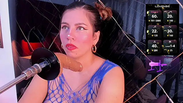 Snapshot of abby_blond_ chatting on 10-30-25, 12:17 abby blond online show from 10-30-25, 12:17