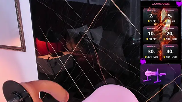 Snapshot of abby_blond_ chatting on 11-28-25, 12:08 abby blond online show from 11-28-25, 12:08