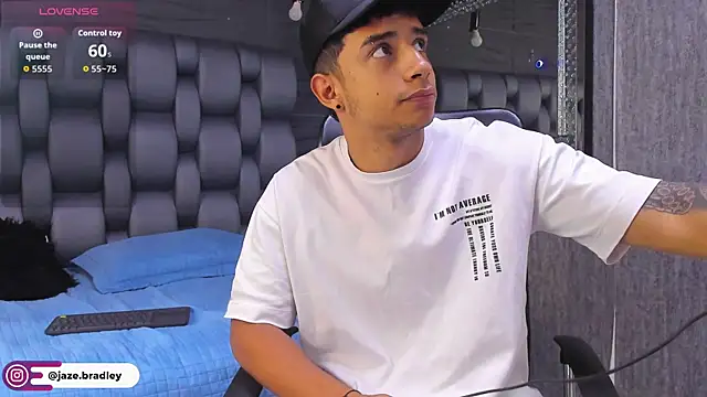 Snapshot of jaze_bradley chatting on 11-08-25, 11:43 jaze bradley online show from 11-08-25, 11:43