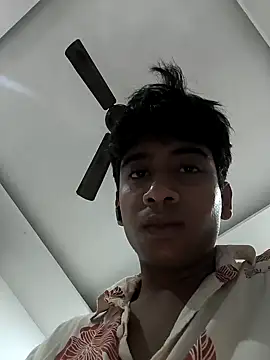 Snapshot of clasperhancock chatting on 10-31-25, 03:02 clasperhancock online show from 10-31-25, 03:02