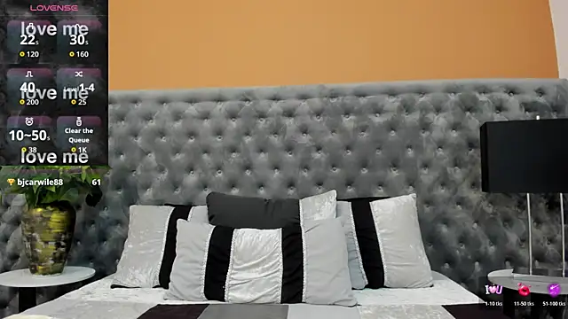 Snapshot of ValeSantoDomingo chatting on 07-15-26, 09:53 ValeSantoDomingo online show from 07-15-26, 09:53