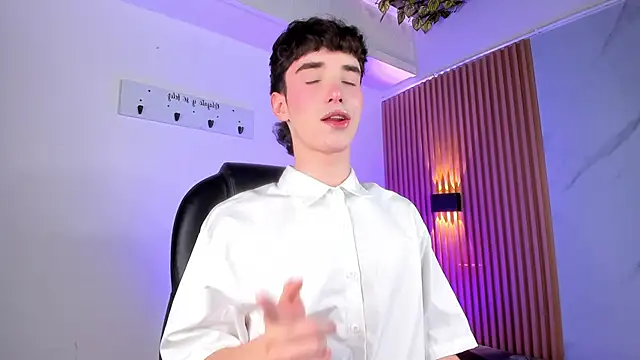 austin rouse online show from 04-09-26, 08:03