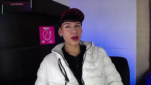 Ezra Storm online show from 10-15-25, 04:56