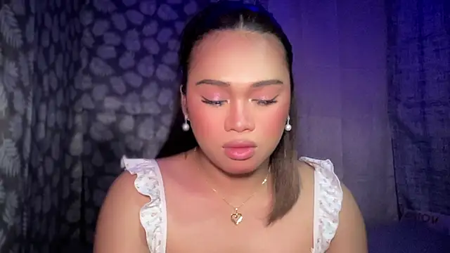 Snapshot of Exotic_alyssa69 chatting on 06-17-26, 01:08 Exotic alyssa69 online show from 06-17-26, 01:08