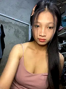 vyvy777 online show from 09-23-25, 12:35