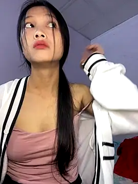 vyvy777 online show from 10-29-25, 01:30