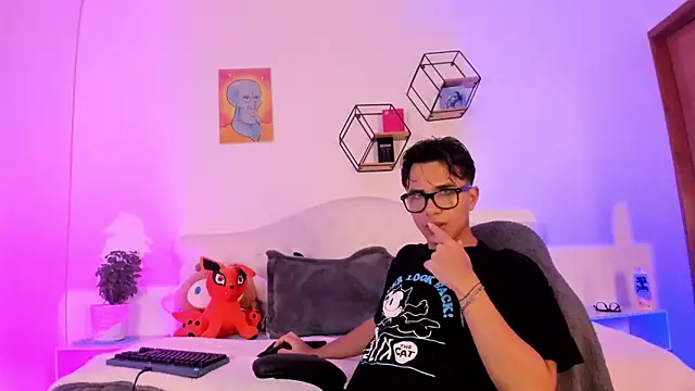 jin luna online show from 10-19-25, 12:06