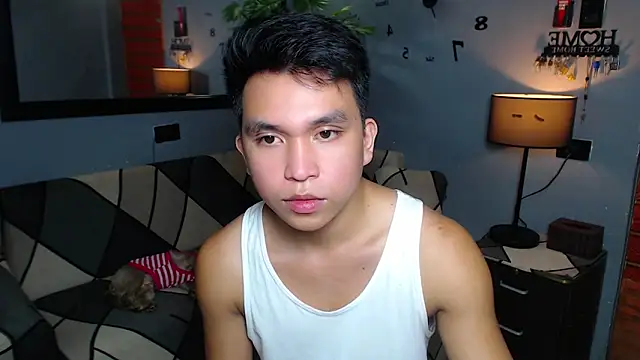 Snapshot of KingMateoGrey chatting on 12-17-25, 04:35 KingMateoGrey online show from 12-17-25, 04:35