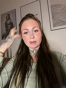 Snapshot of Jasmina-Joy chatting on 02-01-26, 04:16 Jasmina-Joy online show from 02-01-26, 04:16