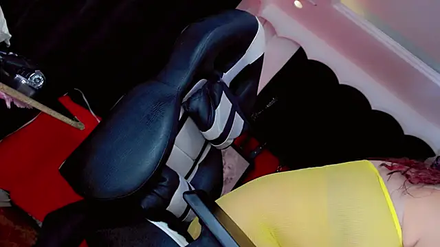 Yareth Rouss  online show from 03-01-26, 02:35