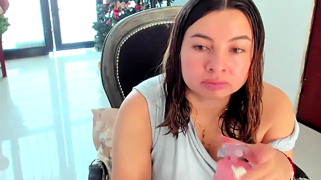 Snapshot of ADHARAMILLER__1111 chatting on 12-13-25, 09:20 ADHARAMILLER 1111 online show from 12-13-25, 09:20