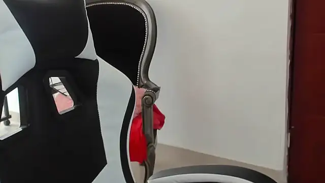 ADHARAMILLER  1111 online show from 04-15-26, 07:58